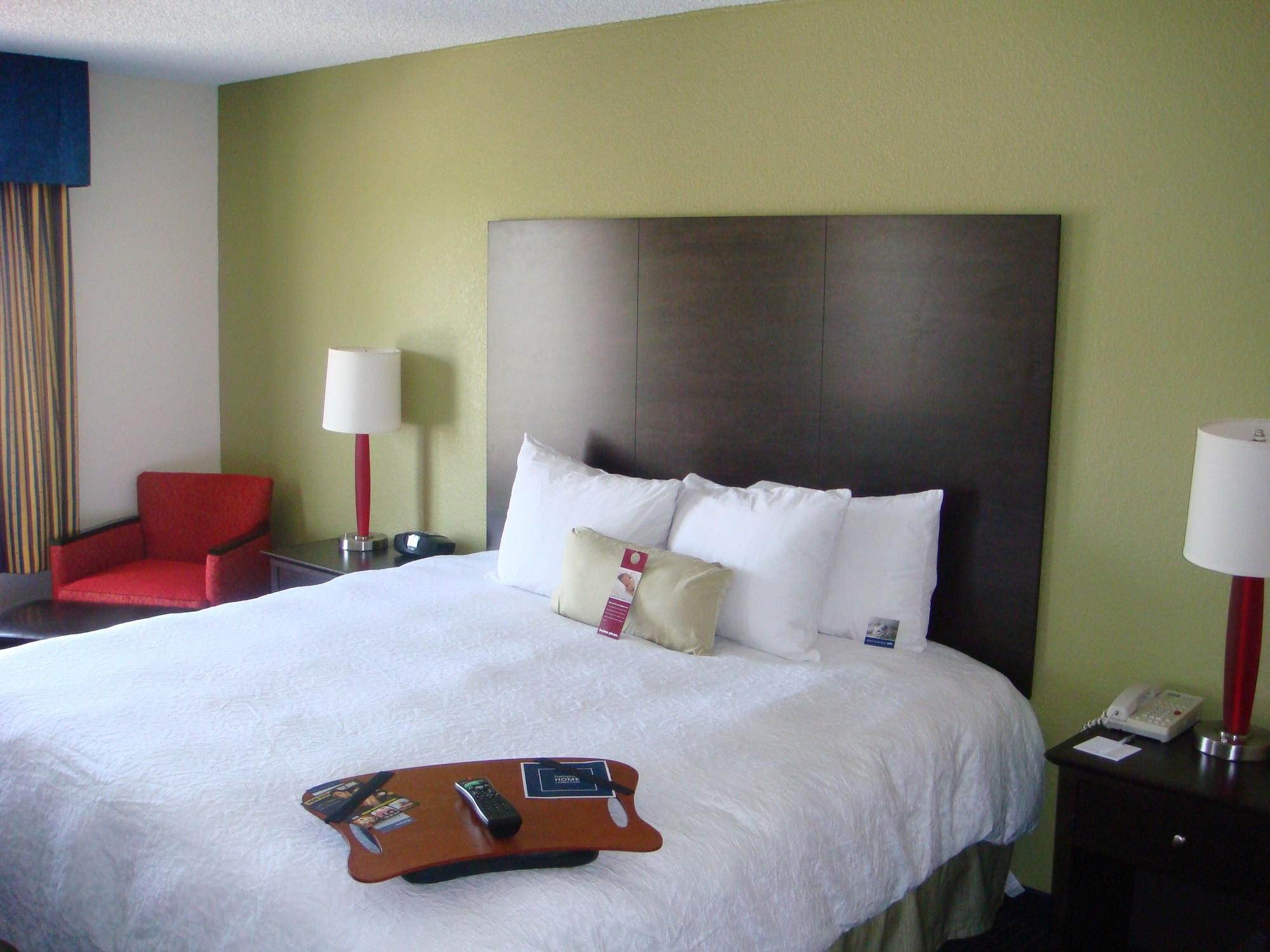 Hampton Inn & Suites Anaheim Garden Grove Szoba fotó
