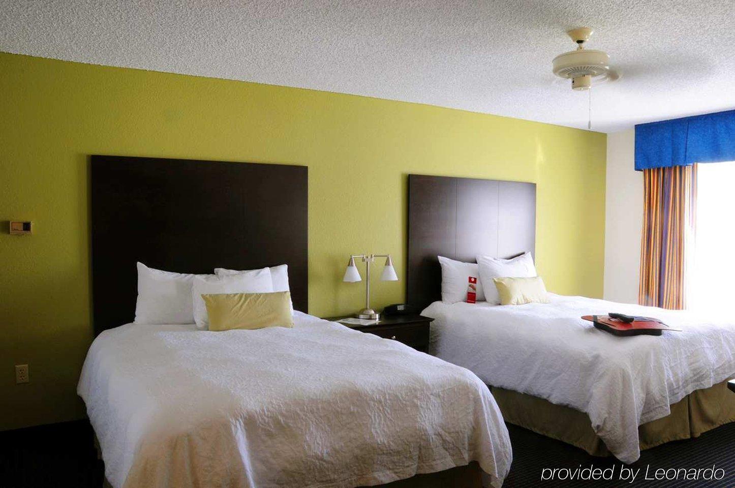 Hampton Inn & Suites Anaheim Garden Grove Szoba fotó