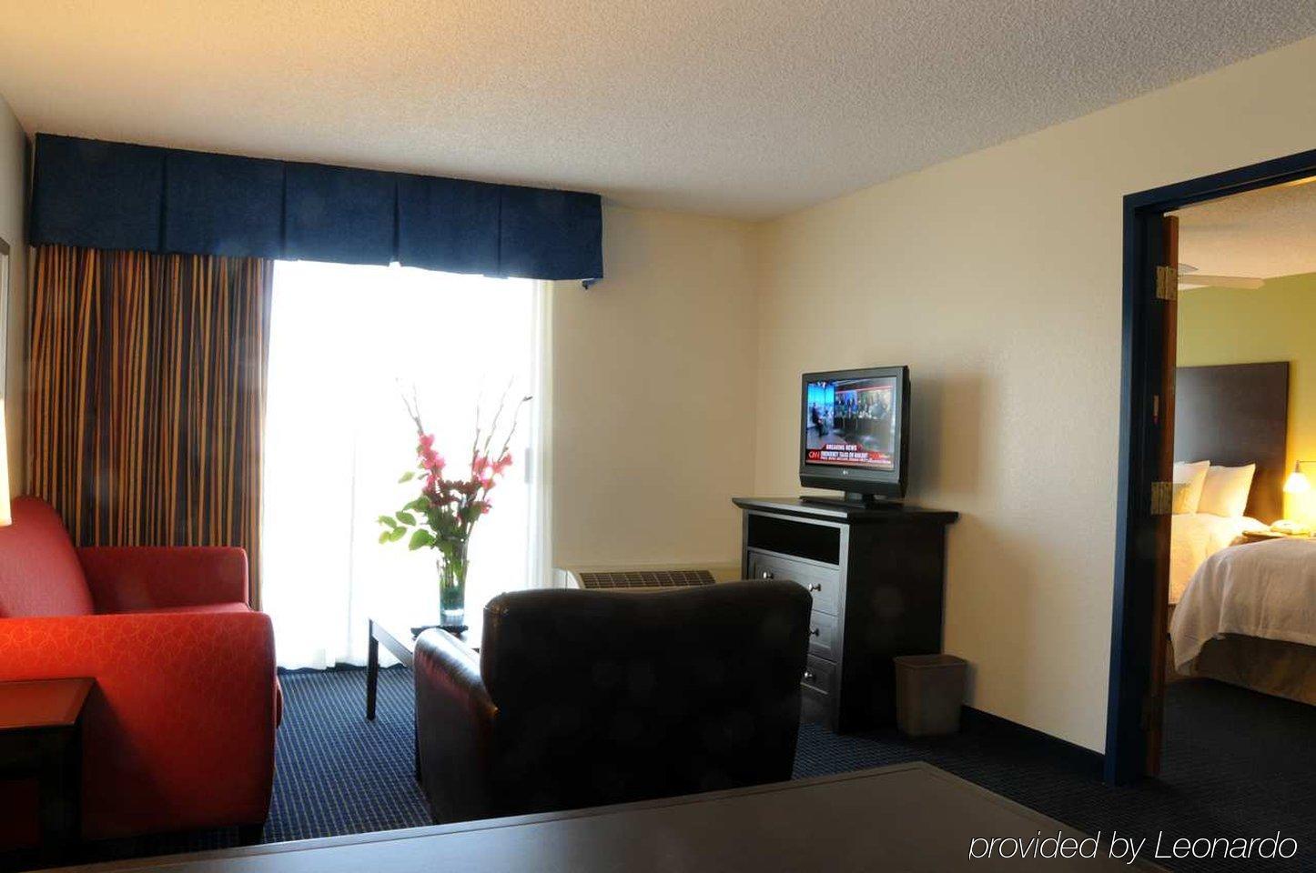 Hampton Inn & Suites Anaheim Garden Grove Szoba fotó